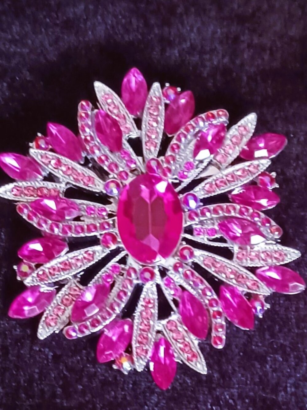 Classic Luxury Crystal Pink Flower Stunning Brooch